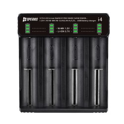 CARICA BATTERIE CON INDICATORE LED A 4 SLOT